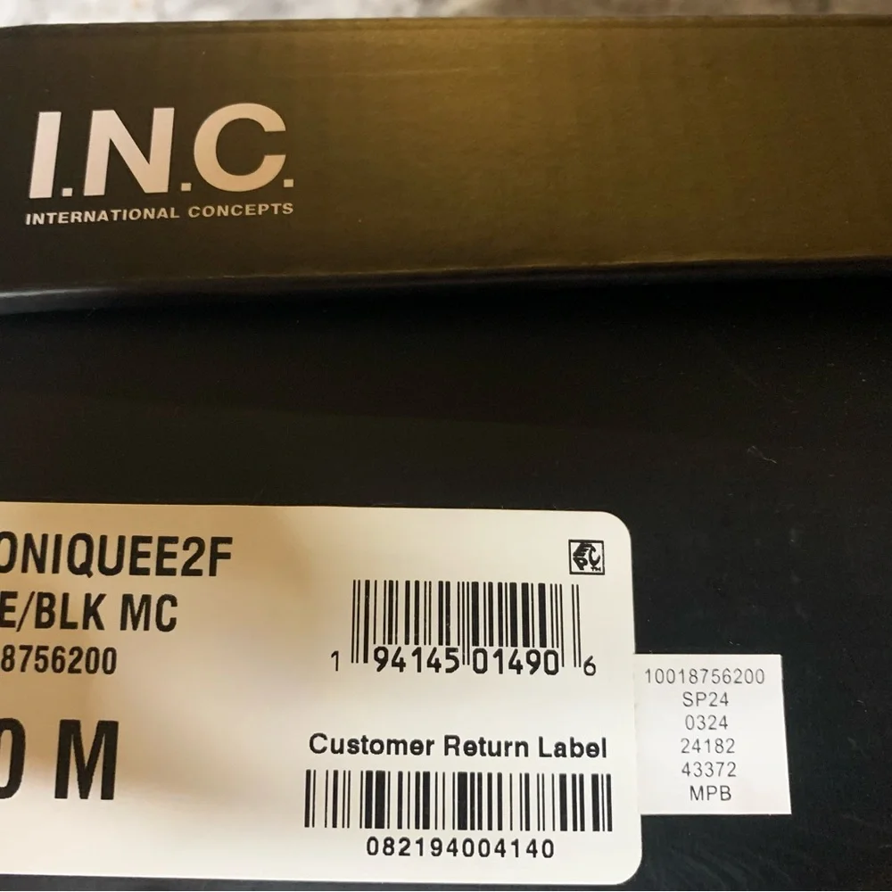 INC International Concepts Black Footwear - Picture 6 of 6